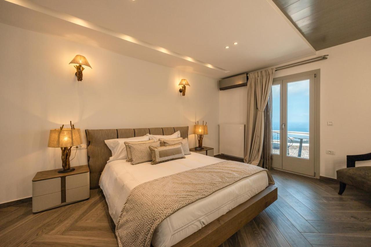 Santorini Grand Luxury Villas Imerovigli  Bagian luar foto